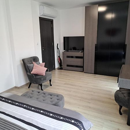 Апаратамент Deluxe1 Apartment Saints Constantine and Helena Ngoại thất bức ảnh