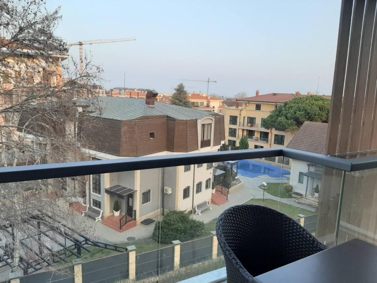 Апаратамент Deluxe1 Apartment Saints Constantine and Helena Ngoại thất bức ảnh