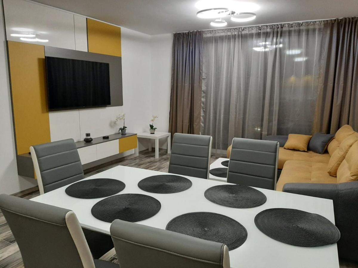Апаратамент Deluxe1 Apartment Saints Constantine and Helena Ngoại thất bức ảnh
