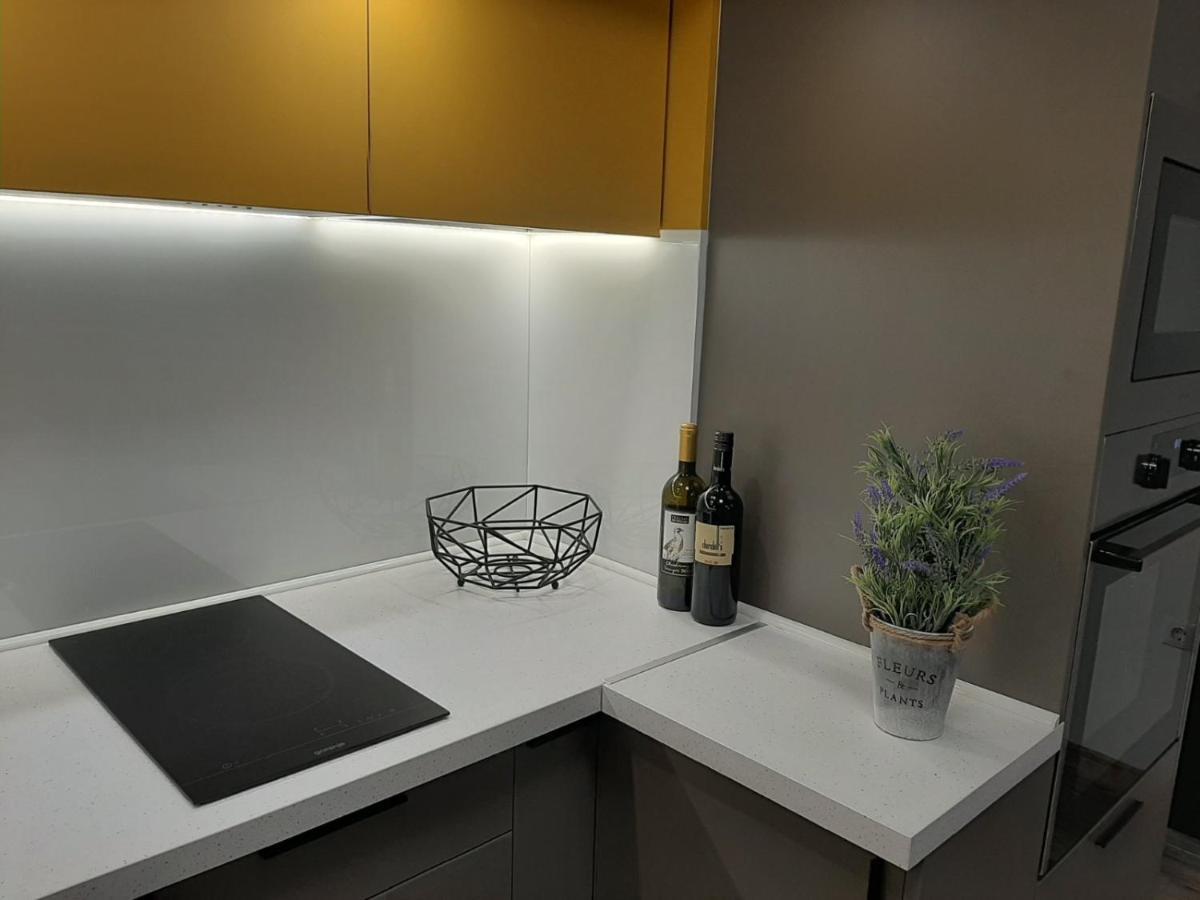 Апаратамент Deluxe1 Apartment Saints Constantine and Helena Ngoại thất bức ảnh