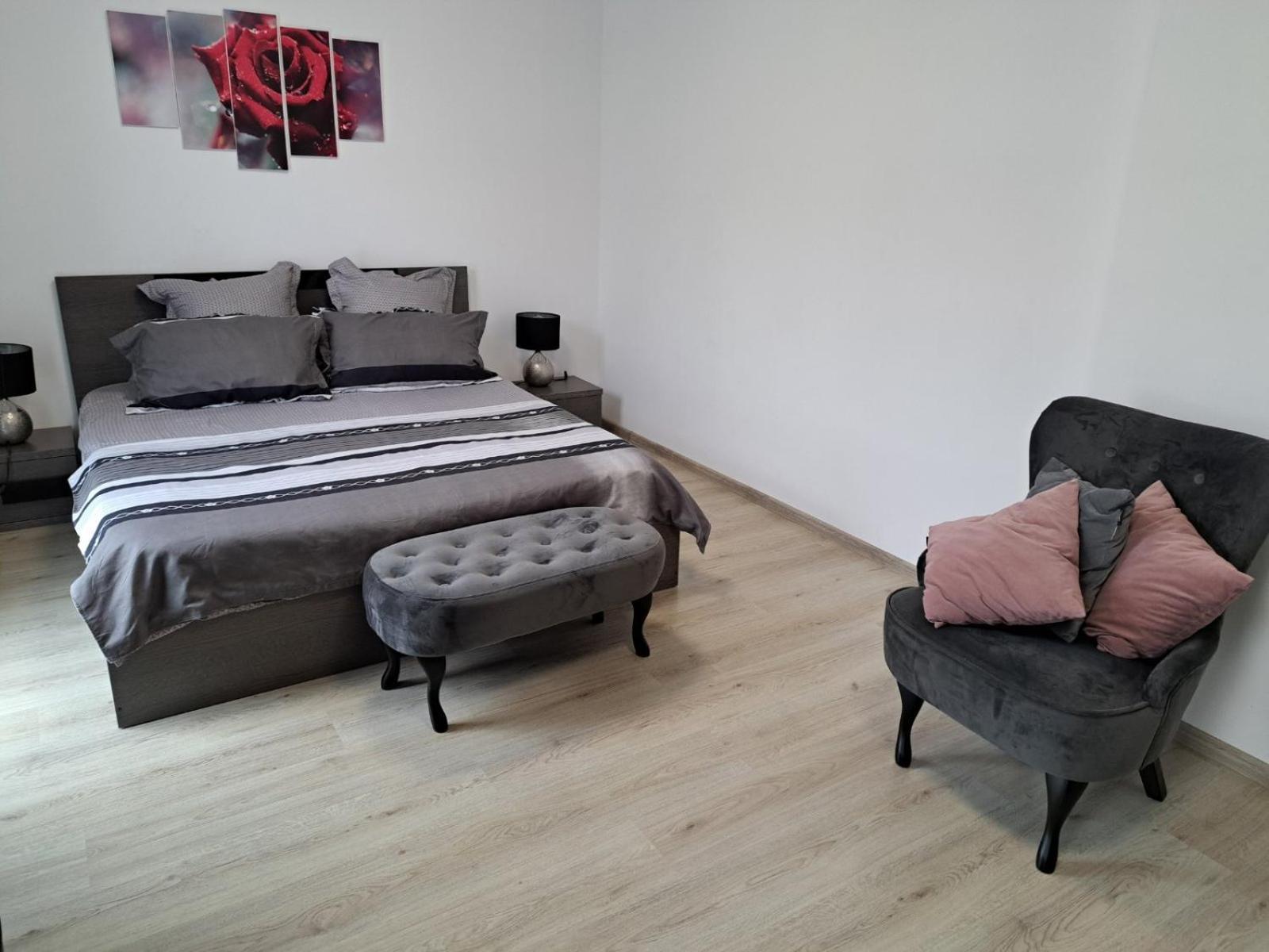 Апаратамент Deluxe1 Apartment Saints Constantine and Helena Ngoại thất bức ảnh