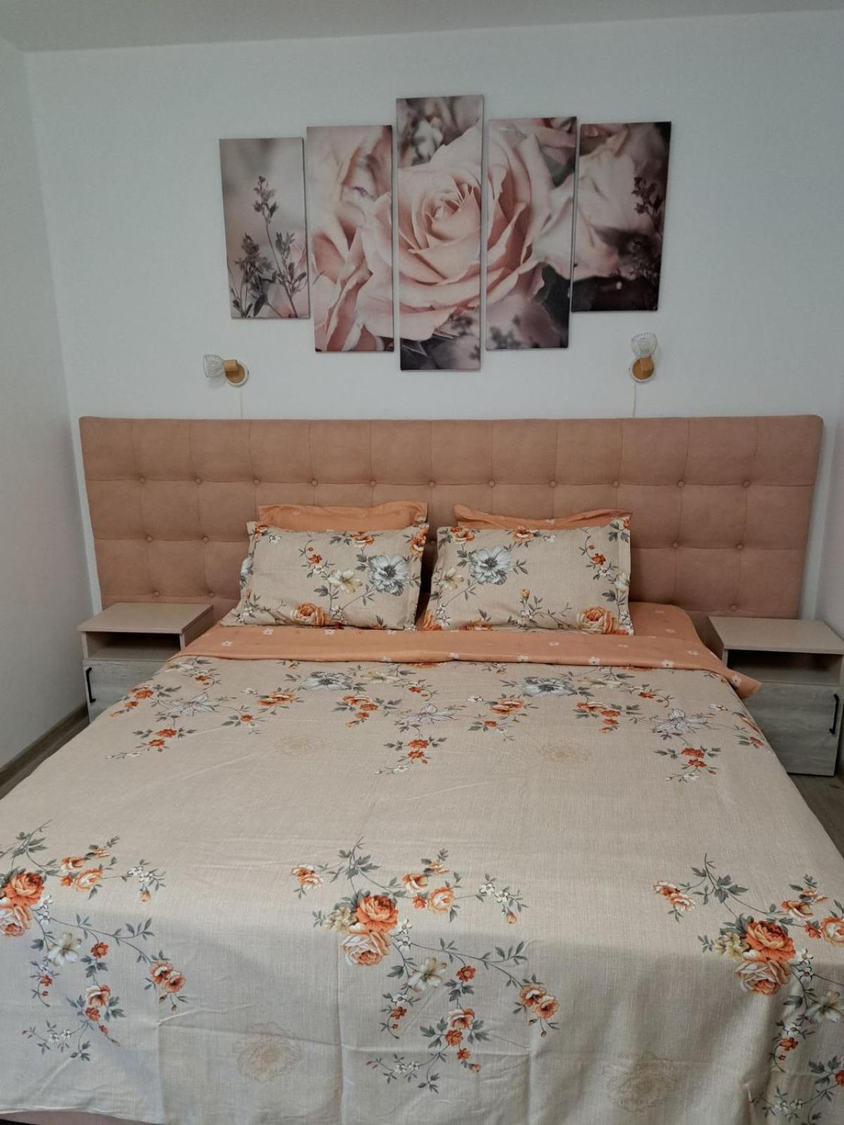 Апаратамент Deluxe1 Apartment Saints Constantine and Helena Ngoại thất bức ảnh