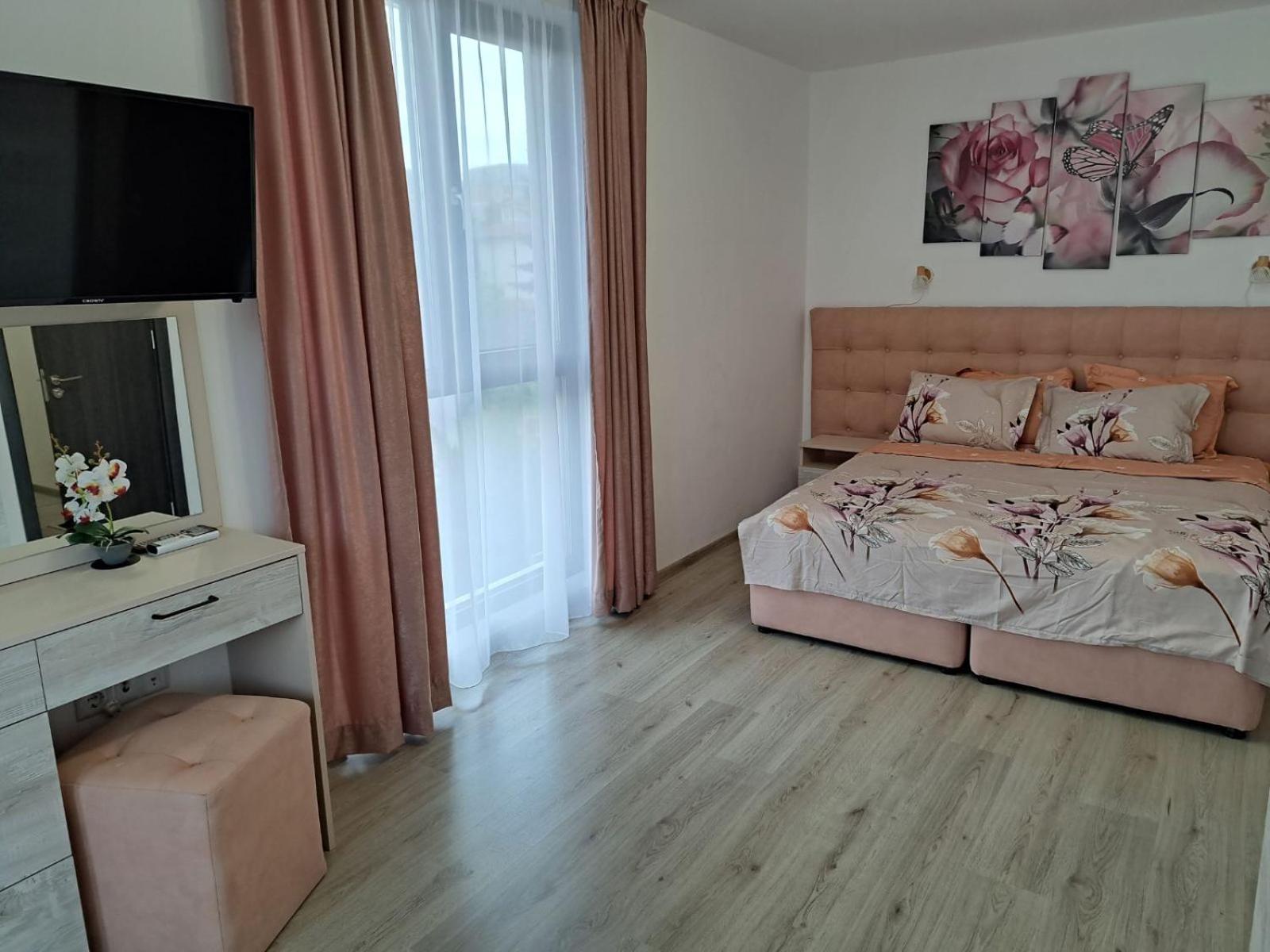 Апаратамент Deluxe1 Apartment Saints Constantine and Helena Ngoại thất bức ảnh